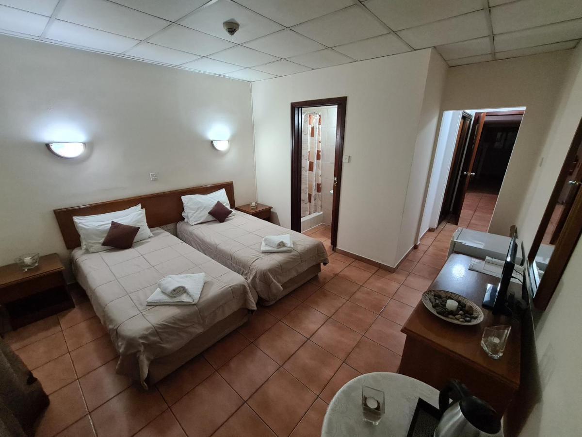 Metropole Hotel Limassol Eksteriør billede